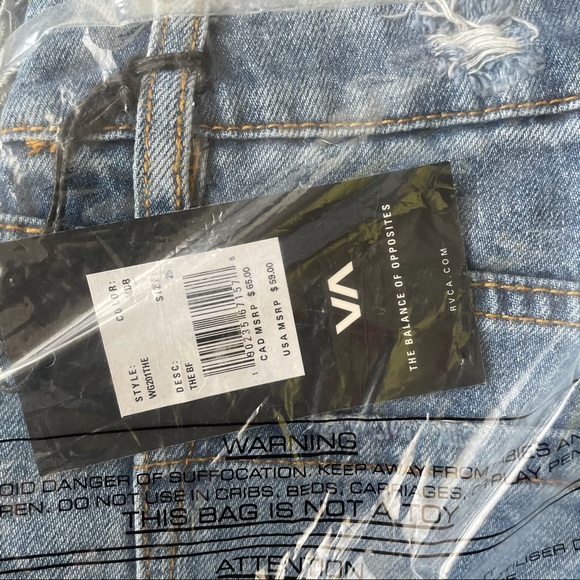 NEW RVCA The Boyfriend Denim Shorts in Medium Blue - Picture 6 of 7